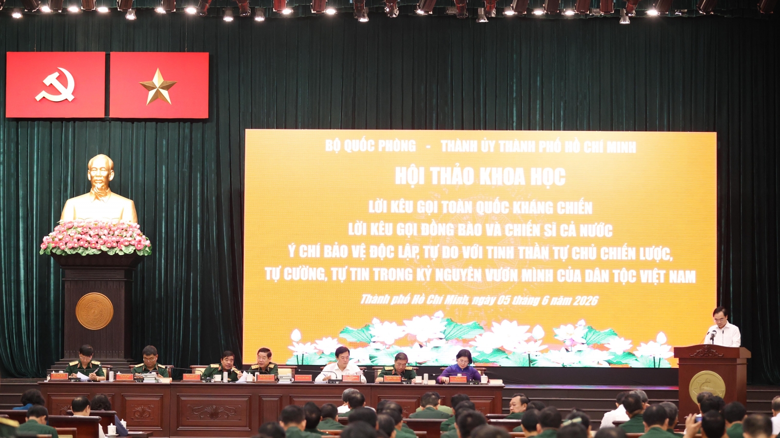 Hai lời kêu gọi của Bác Hồ tiếp tục soi đường trong kỷ nguyên mới