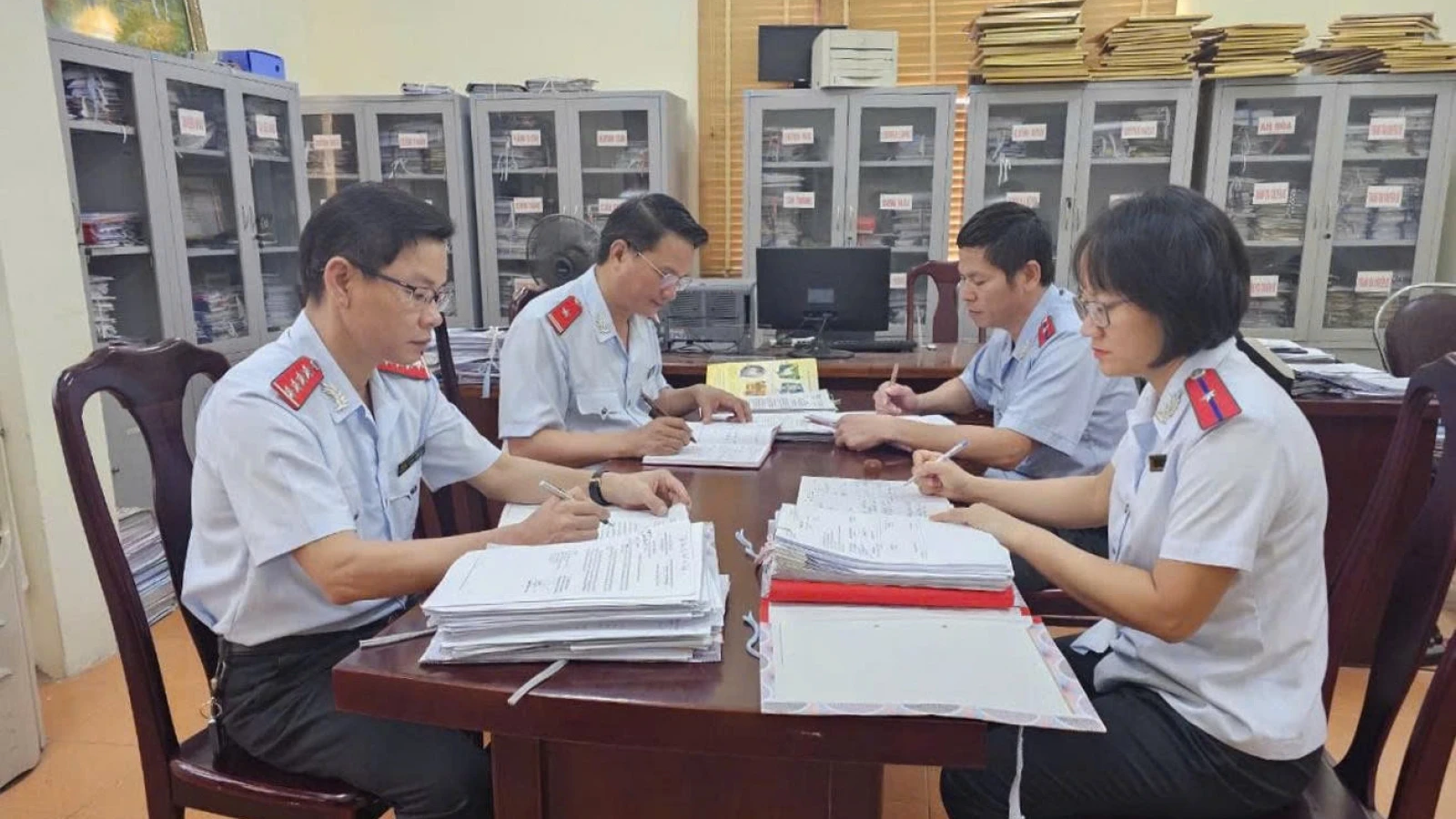 Phân định thẩm quyền cơ quan thanh tra xử lý vụ việc có dấu hiệu tham nhũng